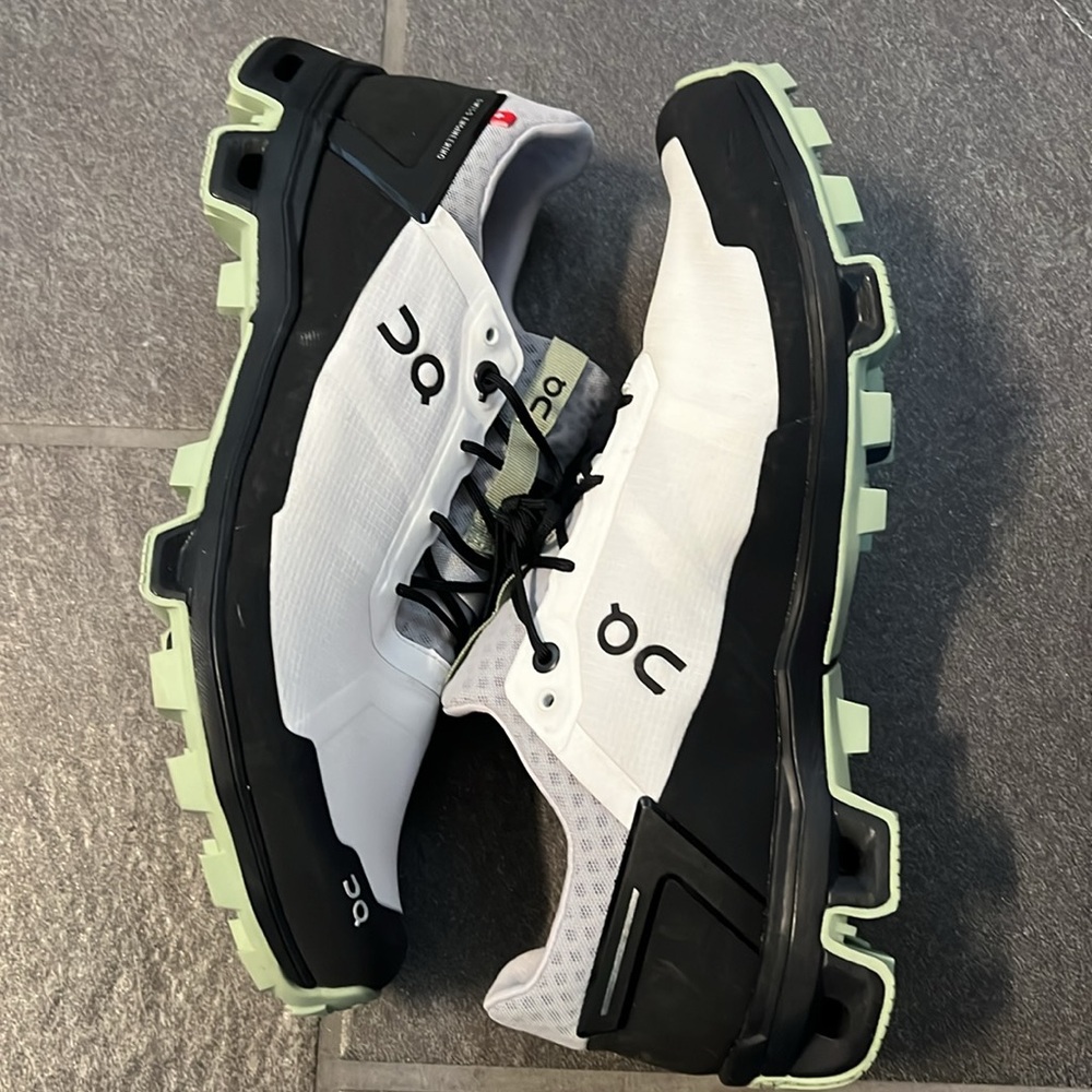 On Running Men's Trail Shoes in White, Black & Mint